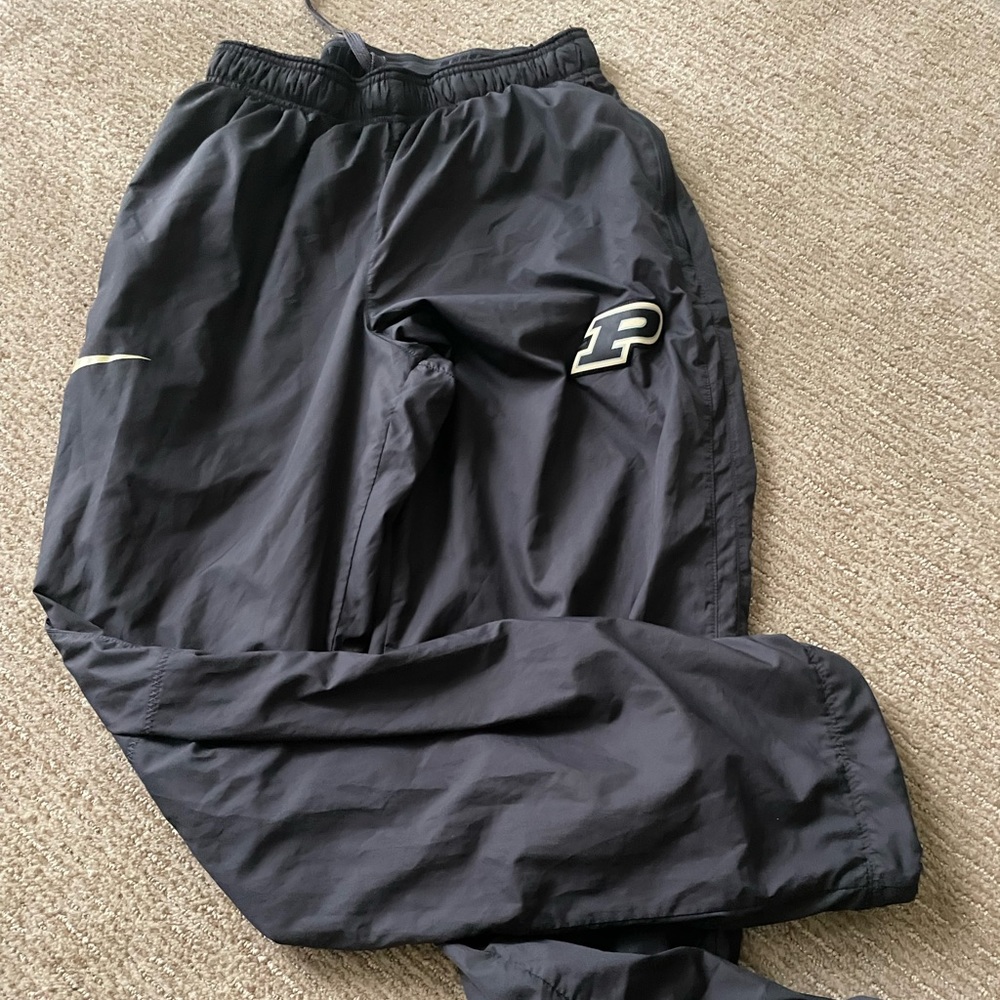 NIKE running Purdue sweatpants